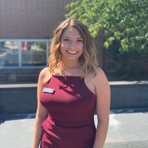 Meet your Posher, Jacee - Picture 3 of 5